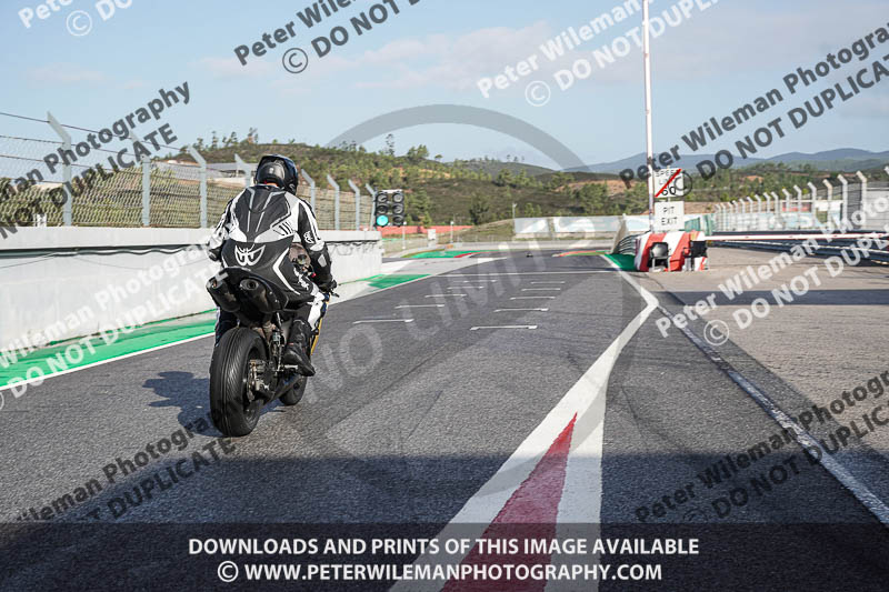 motorbikes;no limits;peter wileman photography;portimao;portugal;trackday digital images